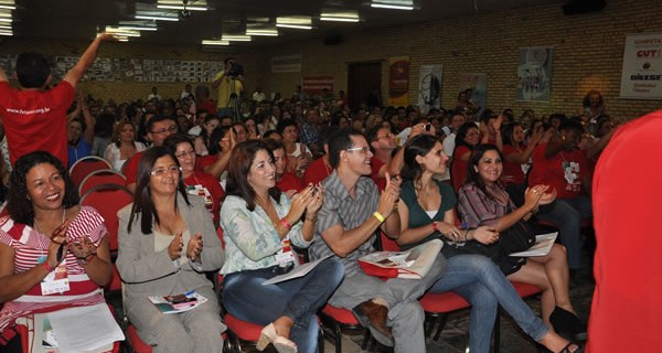 Evento reúne 400 servidores municipais do Ceará e debate os rumos da categoria