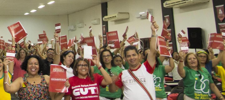 Reeleição de Dilma é prioridade para a classe trabalhadora, segundo Plenária Final do VIII Congresso